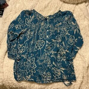 Women’s M Lucky Brand Blue and Cream Top